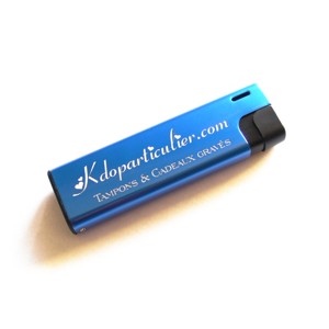 Briquet grav� en aluminium