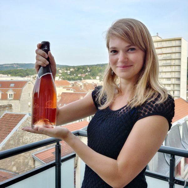 Bouteille de champagne rosé personnalisée
