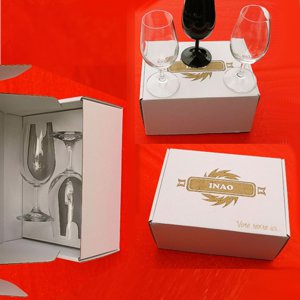 Coffret 2 verres à vin INAO gravés